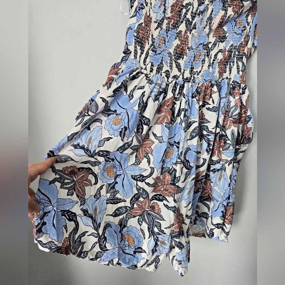 OLD NAVY Floral Halter Neck Blue Brown And White Linen Blend Romper - Picture 11 of 16